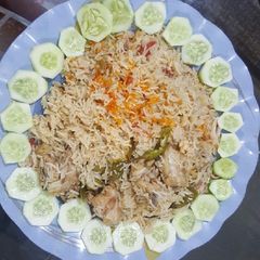 A picture of Chicken masala pulao.