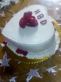 A picture of Ginger flavoured cake.