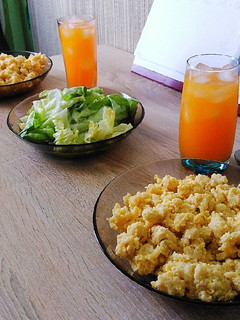 Tojásos nokedli fejes salátával 😍🤩 recept fotója