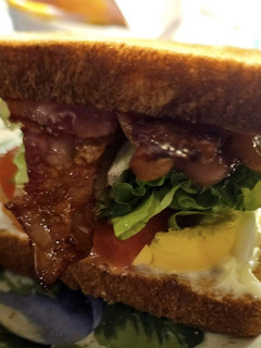 A picture of Egg BLT.