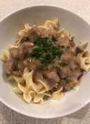 Easy Beef Stroganoff in the Slow Cooker