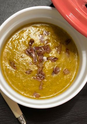 Una foto de Crema de verduras (sin crema)