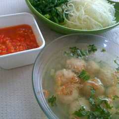 A picture of Kuah Bakso+Sambal Simple.