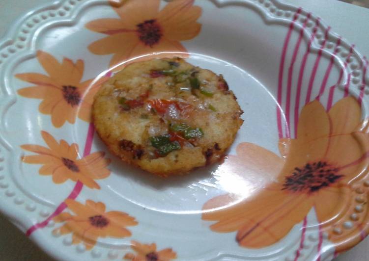 Recipe of Appetizing Onion Uthappam-Party Special