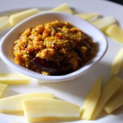 A picture of Instant  Raw Mango Chutney.