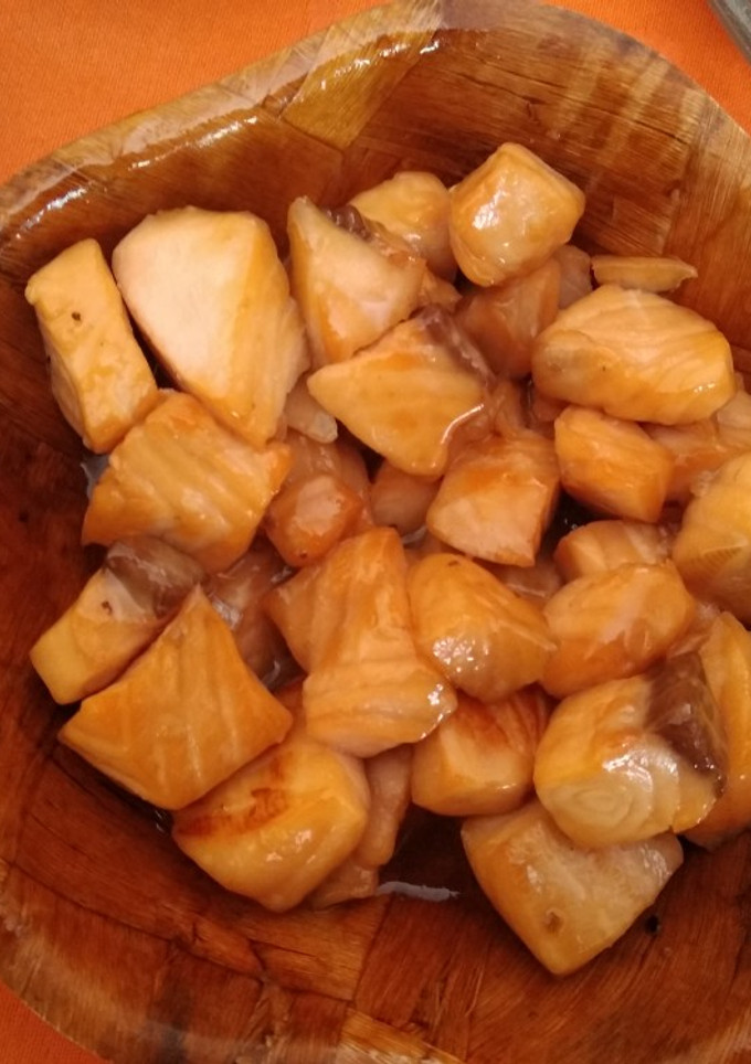 Una foto de Salmón dorado con teriyaki