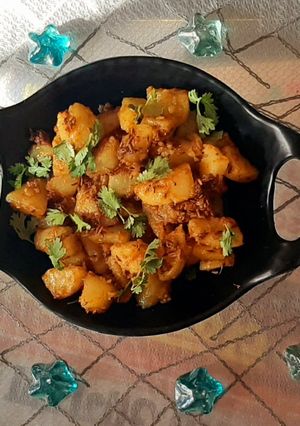 A picture of Jeera aloo.