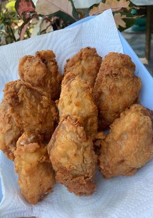 รูปของ ปีกไก่ทอด