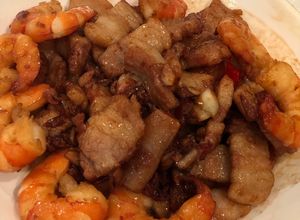 Hình của món Thịt ba chỉ không bì rang tôm bóc vỏ tại Nhật.