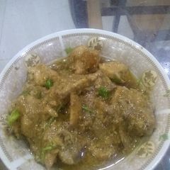 A picture of White chicken karhai.