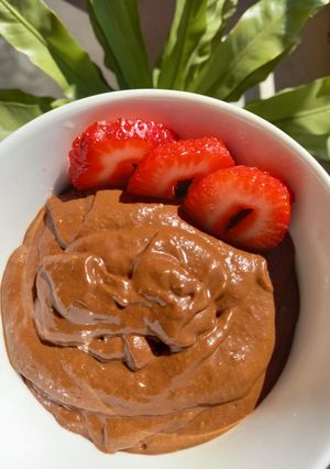 Una foto de Postre de palta y cacao 🥑🍫