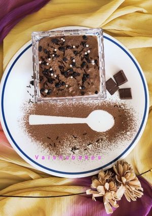 A picture of Chocolate Crunch Pudding.