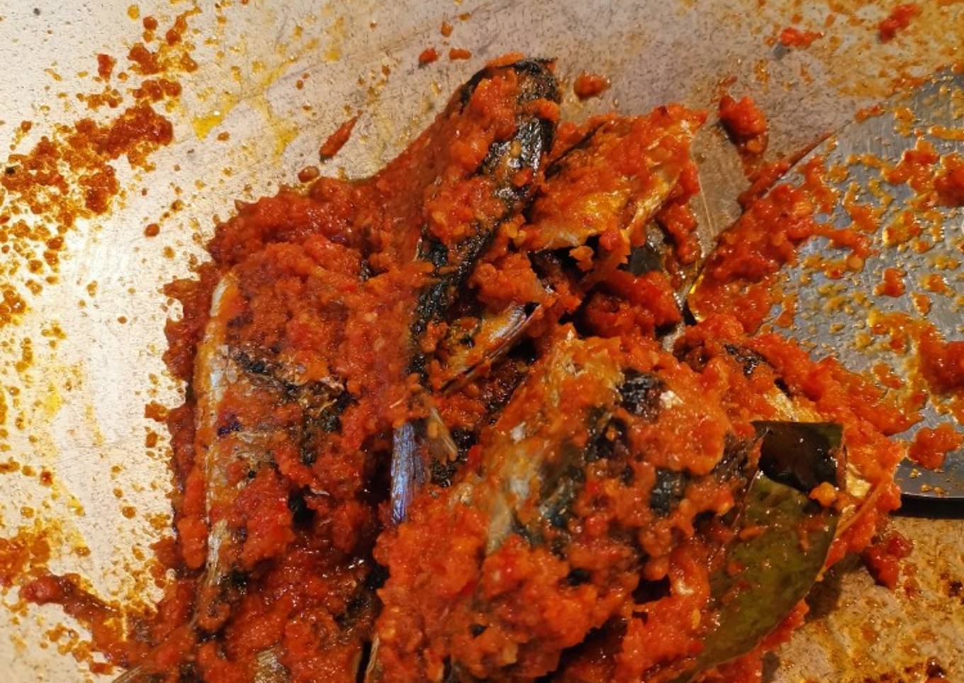 Ikan kembung balado