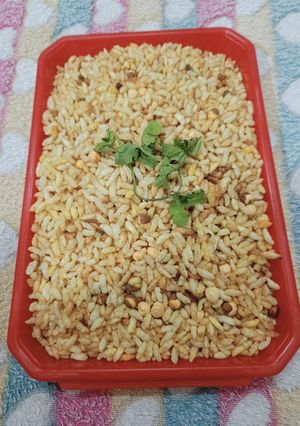 A picture of Butter garlic Murmura.