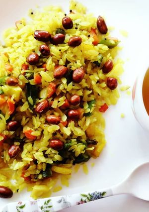 চিড়ের পোলাও (chirer polau recipe in Bengali) রেসিপির প্রধান ছবি