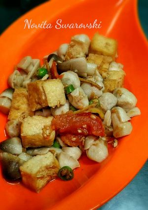 Foto resep Tumis jamur merang + tahu cina (vegan)