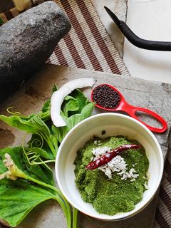 লাউ পাতা বাটা(Lau pata bata recipe in Bengali) রেসিপির প্রধান ছবি