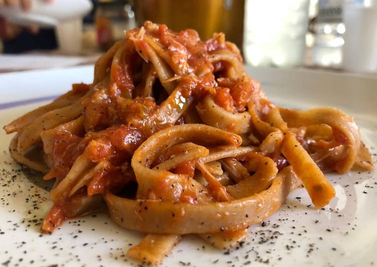 Step-by-Step Guide to Prepare Favorite Fettuccine Integrale con Polpa di Granchio