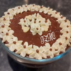 A picture of 🍫🍮Chocolate Vanilla Pudding🍮🍫.