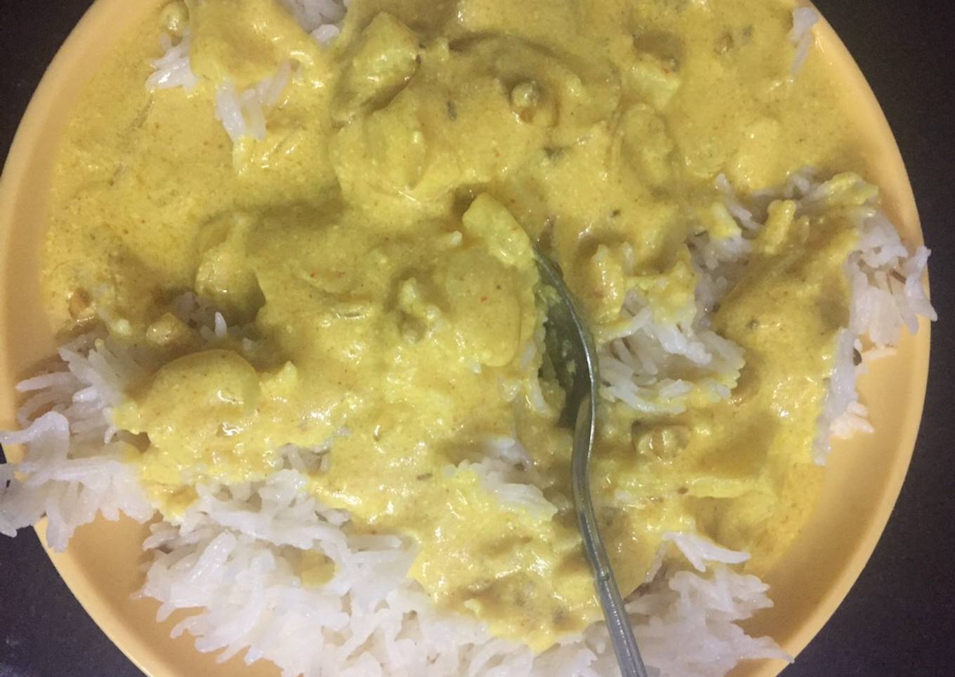 White Rice With Kadhi