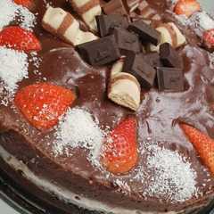 كيكه بالشوكولاته والكريمه 🍰🍫-レシピのメイン写真