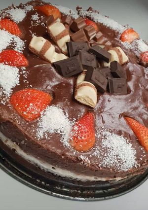 صورة لوصفة كيكه بالشوكولاته والكريمه 🍰🍫