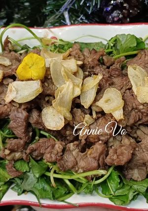 Hình của món Gỏi rau má trộn bò.