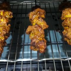 A picture of Teen Mirchiwali Chicken Kabab.
