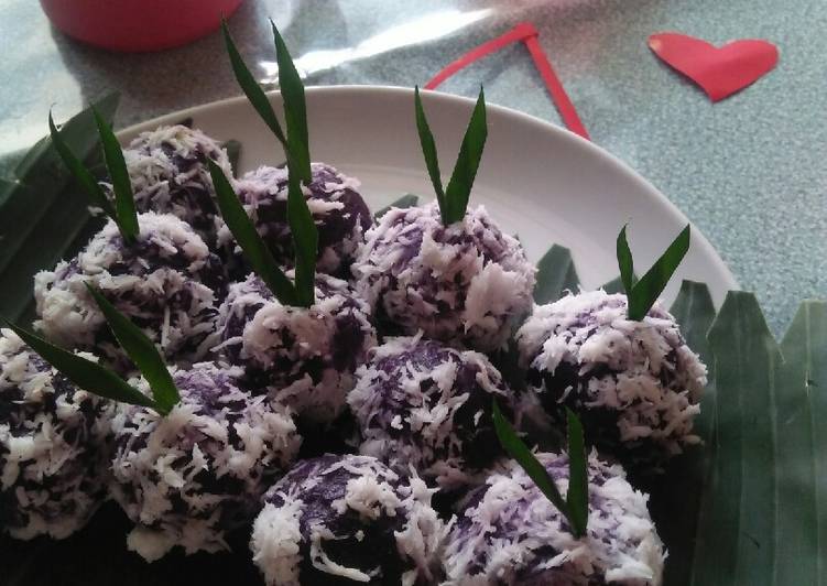 Cara Gampang Menyiapkan Klepon ubi ungu Simple Anti Gagal