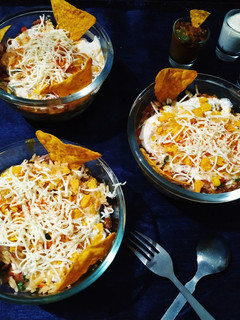 મેક્સિકન બરીતો બાઉલ (Mexican Burrito Bowl Recipe In Gujarati) રેસીપી મુખ્ય ફોટો
