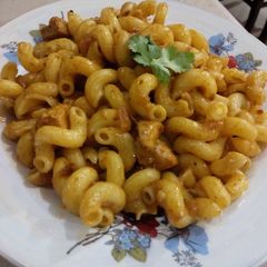 A picture of Achari macaroni pasta.
