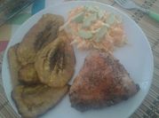 Una foto de contramuslos de pollo de colombia