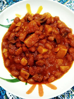 عکسی از دستور خوراک لوبیا و قارچ