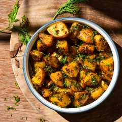 New Potatoes & Dill leaves stir fry-レシピのメイン写真
