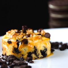 A picture of Oreo Cheesecakes.