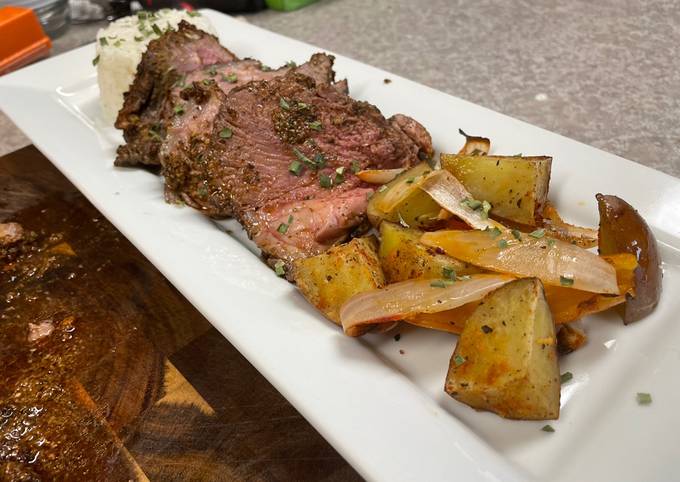 How to Make Quick Roasted Garlic Mint Lamb Leg