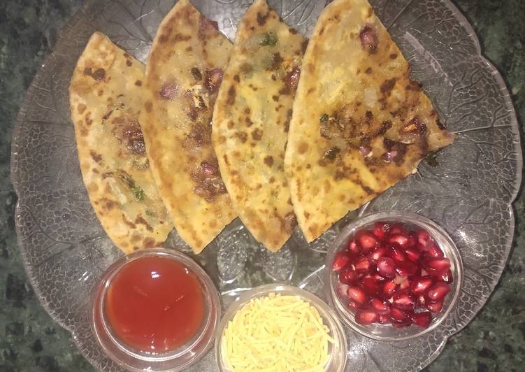 Recipe of Delicious Panneer Parantha (With Secret ingredient) Healthy and yummy