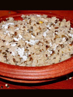 ஒரு பானை உளுந்து பருப்பு அரிசி செய்முறை முக்கிய புகைப்படம்