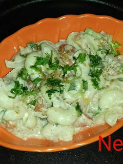 A picture of Macroni salad.