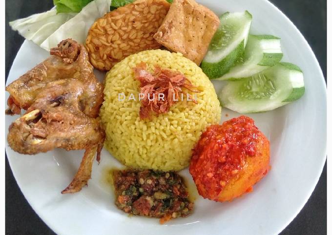 Nasi kuning