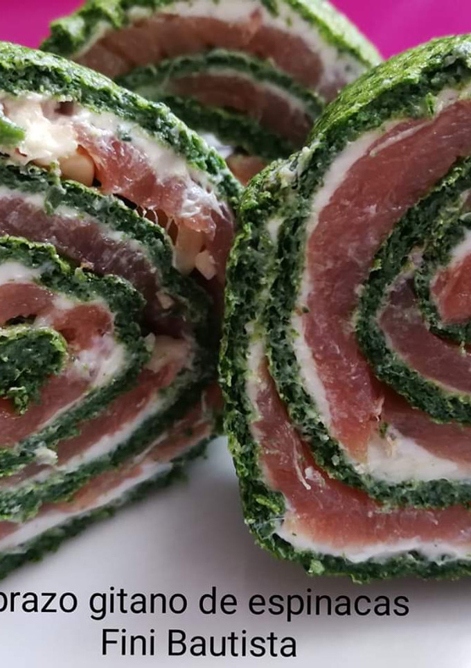 Una foto de Brazo gitano de espinacas (rollo)
