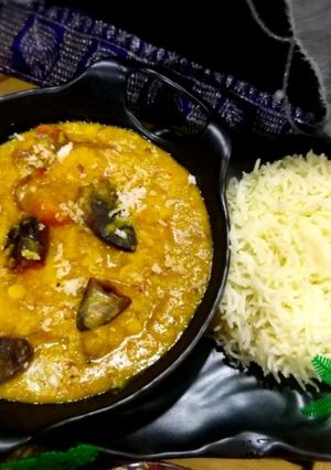 दालमा - ओडिसा टेम्पल स्टाईल (dalma recipe in marathi) रेसिपी चे मुख्य फोटो