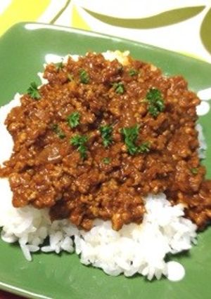 A picture of Delicious and Easy Dry Curry.