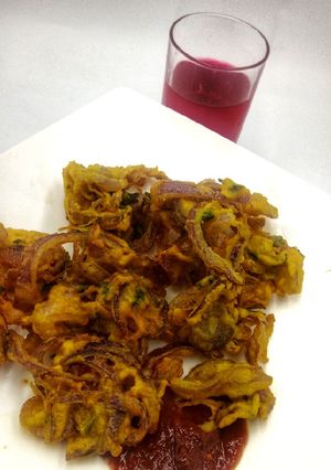 A picture of Onion Fritters/Onion pakora/Bhajia za Kitunguu #jikonichallenge.