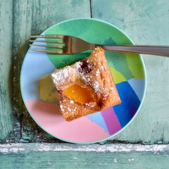 A picture of Peach Melba Cake.