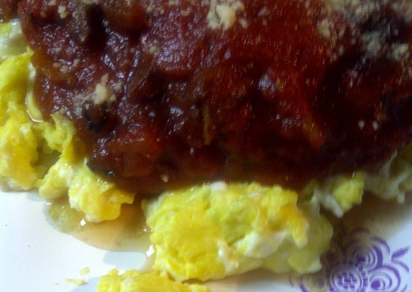 Amatriciana sauce on eggs