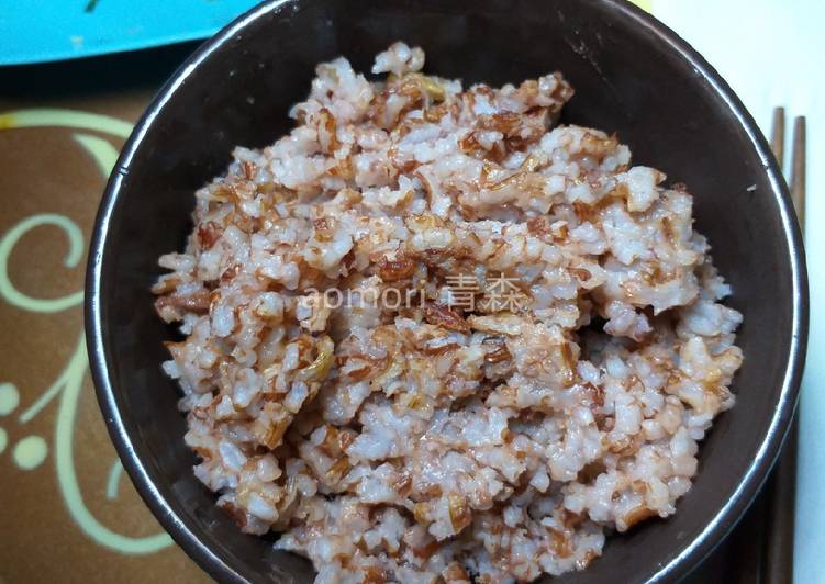Nasi Merah Uduk rice cooker