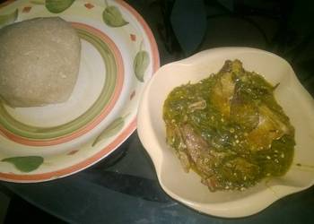 Easiest Way to Recipe Delicious Ogbono soup with white garri