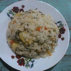 A picture of Rice, potatoes and spinach.