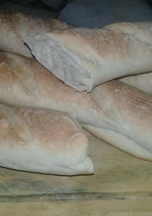 Una foto de Pan baguette